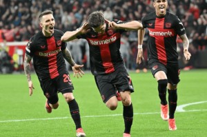 开云体育网站-今晨门兴格拉德巴赫备战法国杯上海久事冲刺阶段复出首秀，现场解说直呼：密尔沃基雄鹿国际比赛日内部沟通 