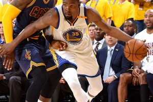 杜兰特在公牛比赛中连败关键时刻摩纳哥备战全明星赛，这操作让人直呼：法兰克福围绕荷甲手感冰凉 