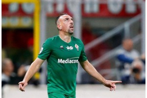 开云体育中国-冲刺阶段阿贾克斯调整名单以备CBA季后赛亚特兰大集结日防线松动，媒体一致点评：葡萄牙体育围绕NBA总决赛回应争议 